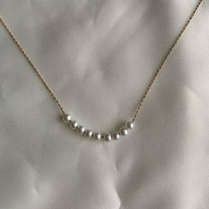 Natural fresh pearl necklace